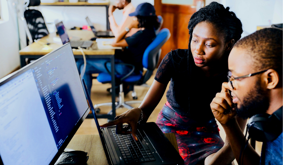 students at computer
